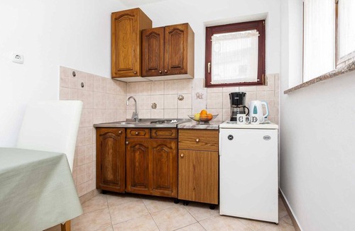 Rovinj Apartment | SILVANA One-Bedroom Apartment with Balcony 1 (gornji)