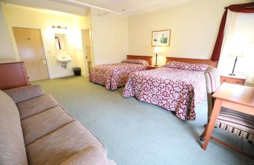 Silver Bay Hotel | Silver Bay YMCA Inn and Conference Center