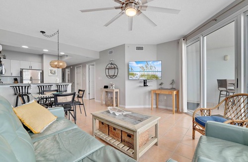 Orange Beach Condo | Silver Beach 503 | Gulf-Front + Pet-Friendly & Outdoor Pool