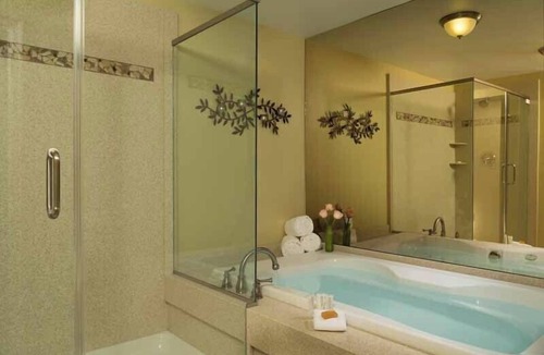 Hawley Hotel | Silver Birches