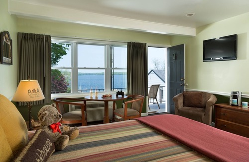 Hawley Hotel | Silver Birches