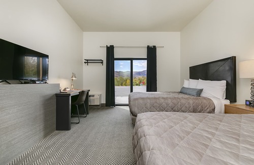 Bellevue Hotel | Silver Creek Hotel