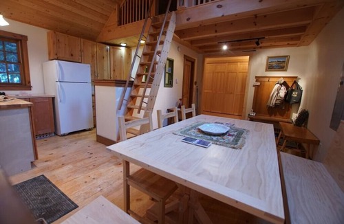 Cooke City-Silver Gate Cabin | Silver Falls—1 mile to Yellowstone, a spacious, quiet retreat near Lamar Valley