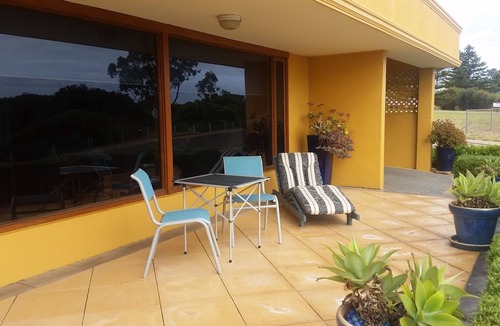 Penneshaw House | "Silver Gull" The Ultimate Getaway