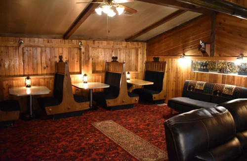 St. Anthony Hotel | Silver Horseshoe Inn