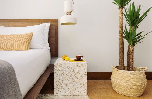 Sunset Junction Hotel | Silver Lake Pool & Inn