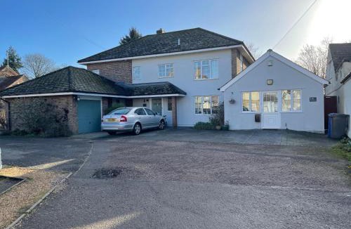 Mildenhall Bed & Breakfast | Silver Lodge Guest House