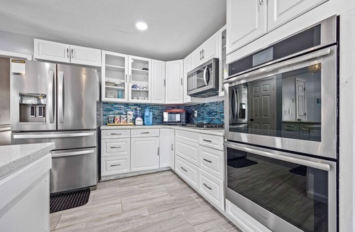 Irondale House | Silver Paradise l Jonesboro