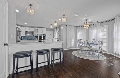 Irondale House | Silver Paradise l Jonesboro