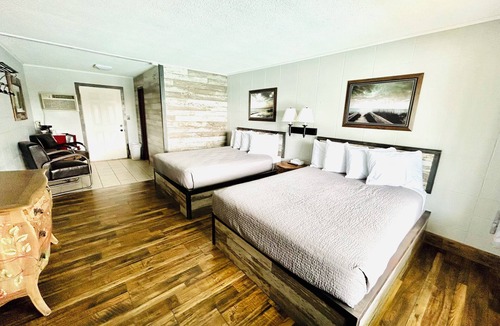 Silver Lake Hotel | Silver Sands Hotel & Resort