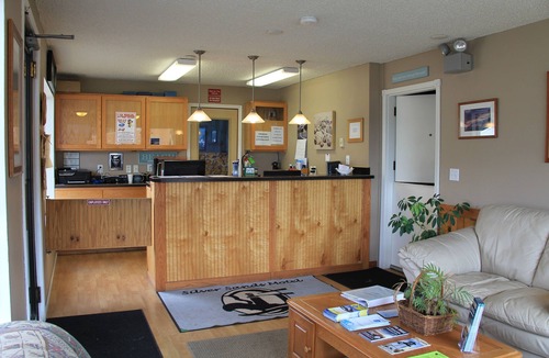 Rockaway Beach Hotel | Silver Sands Motel