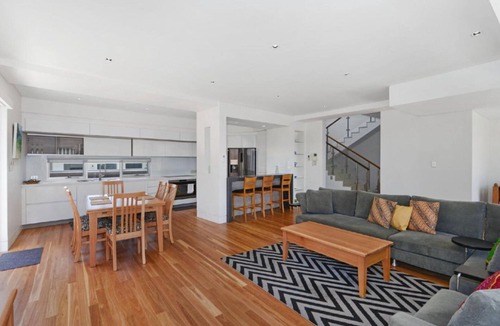 Avoca Beach Apartment | Silver Sands - Unparalleled Luxury