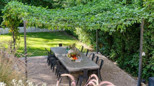 Silver Lake House | Silver Screen by AvantStay Luxe Backyard Escape