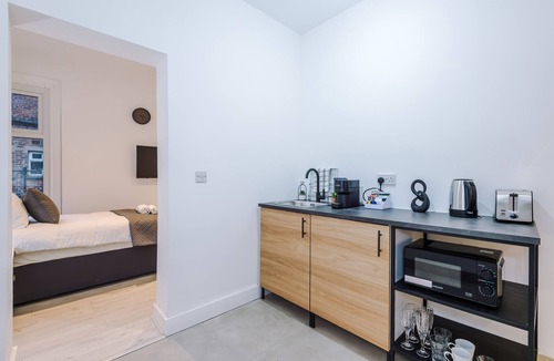 Bury Apartment | Silver Sreet | Single Apartments