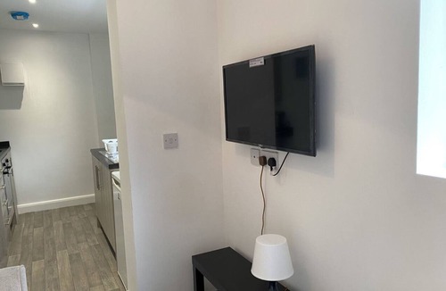 Swadlincote Apartment | Silver Stag Properties, Self-Contained Suite