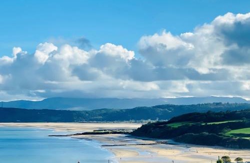Benllech House | Silver Strand