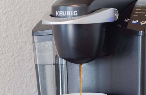 Little Hollywood House | Silver Terrace Gem Stunning Spacious 2BR Residence