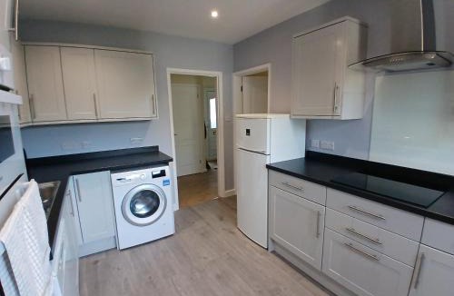 Highcliffe-on-Sea House | silver way