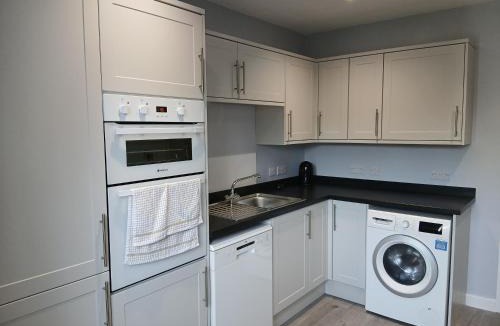 Highcliffe-on-Sea House | silver way