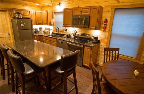 Cooke City-Silver Gate Cabin | Silver Willows Ursa Cabin on 4 Acres by the Creek