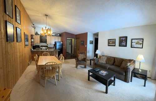 Winter Park Condo | Silverado II Resort & Event Center