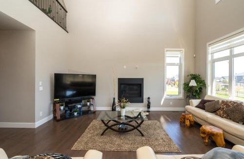 Silverado Villa | Silverado Presidential Mansion by Spruce Meadows