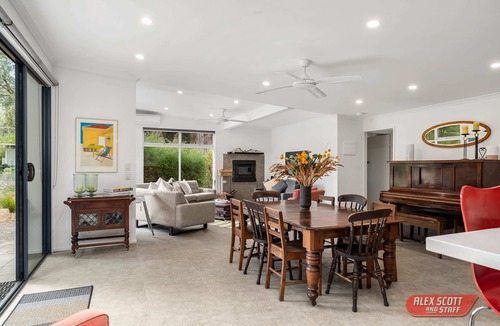 Silverleaves House | SILVERLEAVES HIDE AWAY 2- 6 GUESTS