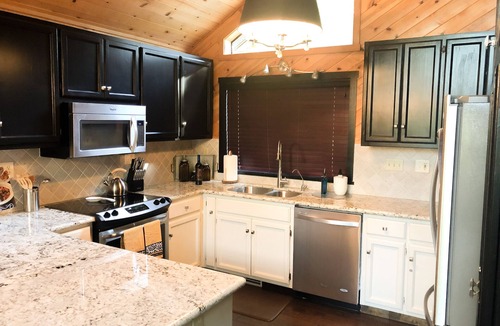Shaver Lake Cabin | Silverpine Perch “Featured on House Hunters"