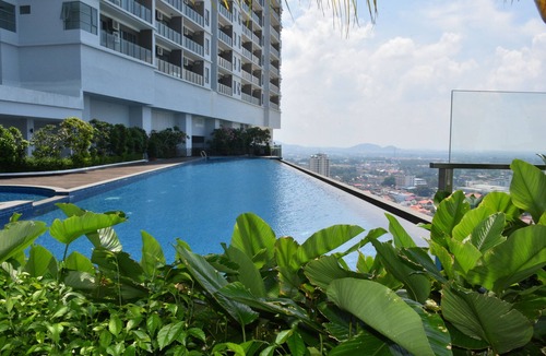 Taman Melaka Raya Apartment | Silverscape Family Studio