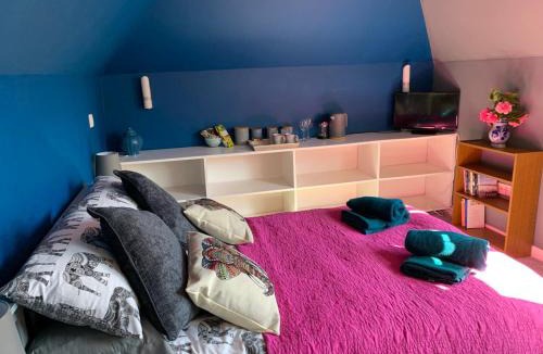 Helford Passage House | Silverspring Farm En suite