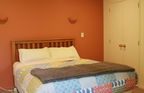 Kaiapoi Other | Silverstream Alpaca Farmstay and Tour