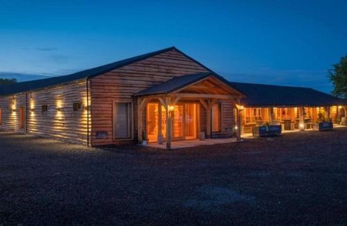 Perth House | Silverwood Executive Chalet