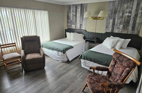 Bay Roberts Hotel | Silverwood Inn