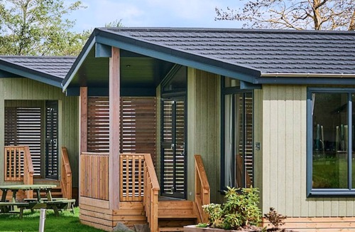 Perth Ski Chalet | Silverwood Spa Lodge