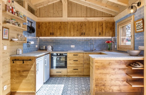 Les Bossons Cabin | Simon's Mazot in Chamonix