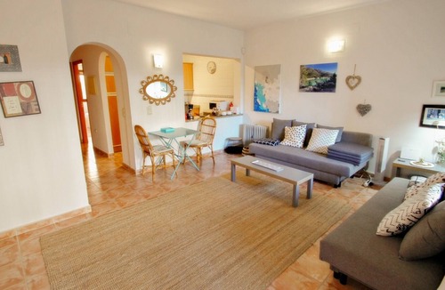 Lliber Apartment | Simone - modern Mediterranean style townhouse in Llíber