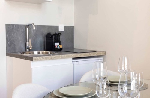 Le Pre-Saint-Gervais Apartment | Simonnot 11