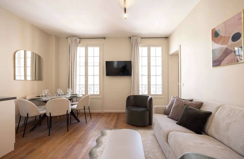 Le Pre-Saint-Gervais Apartment | Simonnot 11
