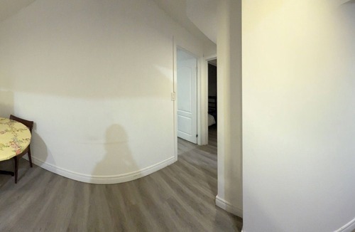 Oshawa House | Simple 3-Bedrooms basement apartment ,Walk to Ontario Tech & Durham College.