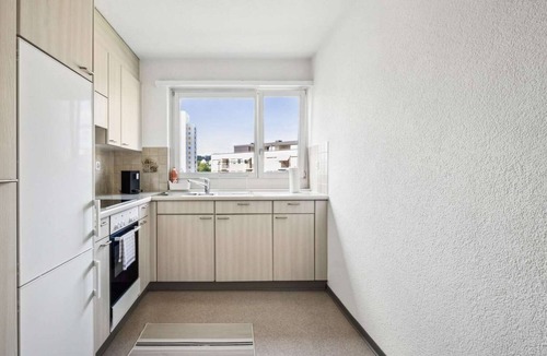 Seebach Apartment | Simple and Cozy Flat in Zurich