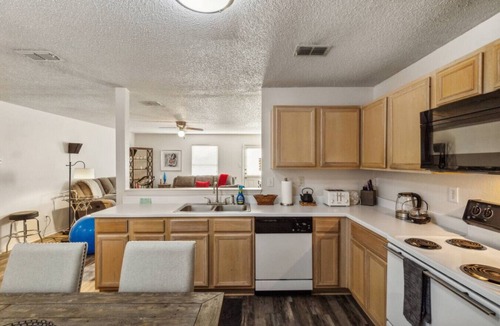 Mesquite House | Simple and Sweet 3 Bed 2 Bath