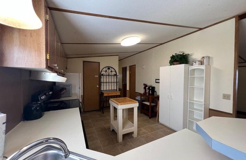 Saluda House | Simple Blessings Sleeps 6