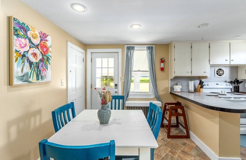 Lairdsville House | Simple Comforts – Family/Pet-Friendly Stay