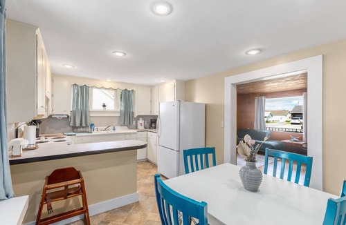 Lairdsville House | Simple Comforts – Family/Pet-Friendly Stay