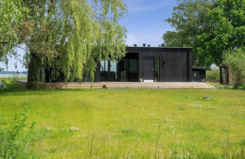 Jægerspris House | Simple elegance and panoramic sea view at Kulhuse