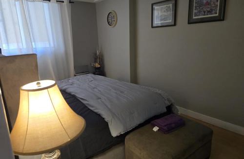 Victoria Hills House | Simple entire apartment 2 bedroom night rest