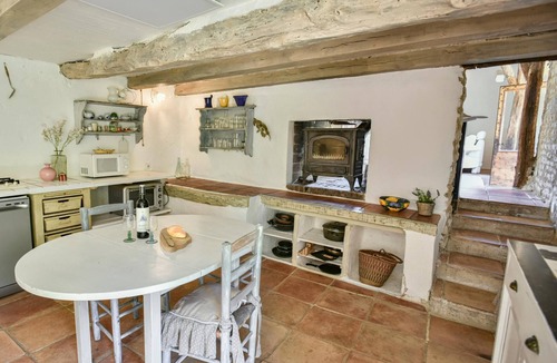Montcuq House | Simple holiday home with private pool