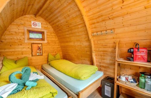 Zweisimmen House | Simple LakePod Nature Escape near Gstaad and Interlaken