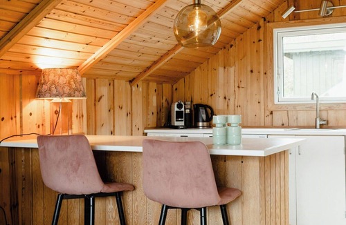 Udsholt Sand House | Simple living right next to the sea