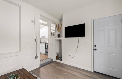 Trinidad Apartment | Simple & Modern 2BR Unit with Parking Near Downtown DC